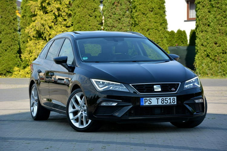 Leon FR_Full Led Skóry Navi Panorama Radar ACC Seat Sound 2xParktr Alu 18 zdjęcie 10