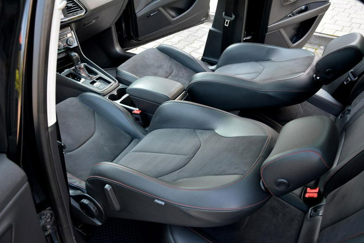 Leon FR_Full Led Skóry Navi Panorama Radar ACC Seat Sound 2xParktr Alu 18 zdjęcie 24