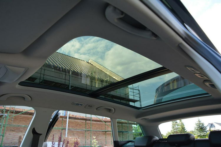 Leon FR_Full Led Skóry Navi Panorama Radar ACC Seat Sound 2xParktr Alu 18 zdjęcie 34