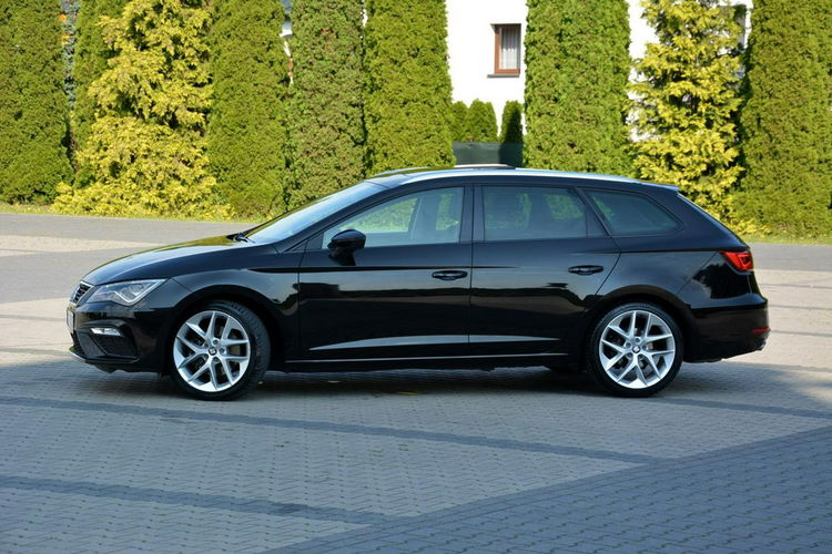 Leon FR_Full Led Skóry Navi Panorama Radar ACC Seat Sound 2xParktr Alu 18 zdjęcie 4