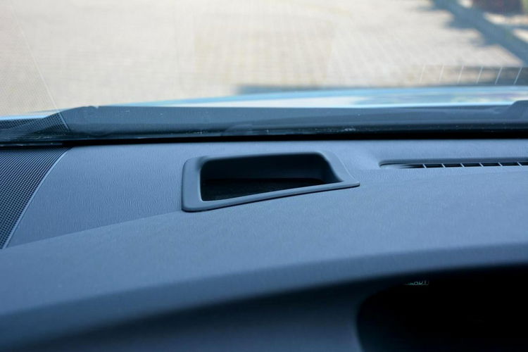 Toyota Prius 108 Przebieg Xenon Keyless go Head Up Oryginał zdjęcie 30