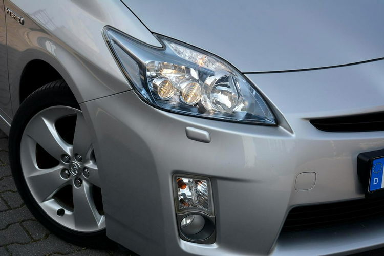 Toyota Prius 108 Przebieg Xenon Keyless go Head Up Oryginał zdjęcie 7