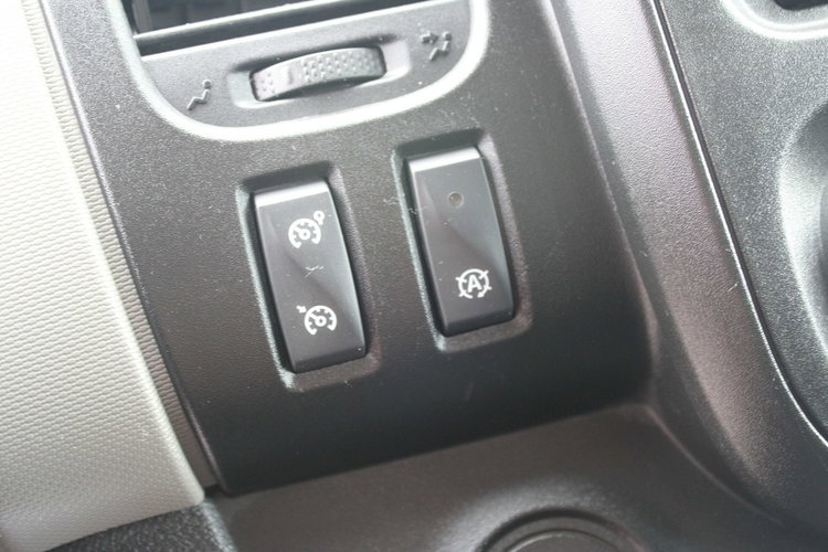 Renault Trafic L2 9 Osobowy F-vat netto 62 520 PLN Gwarancja Salon Polska zdjęcie 23