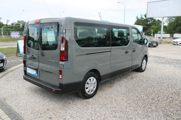 Renault Trafic L2 9 Osobowy F-vat netto 62 520 PLN Gwarancja Salon Polska zdjęcie 5