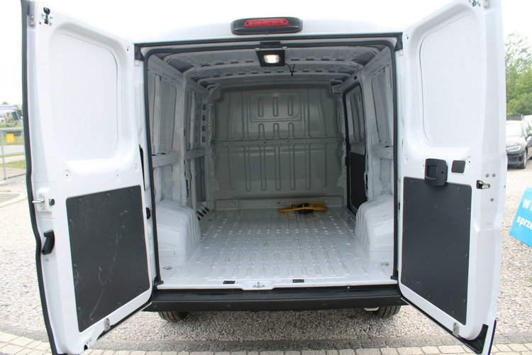 Fiat Ducato E-DUCATO L2h1 47kWh Salon polska, 122HP zdjęcie 12