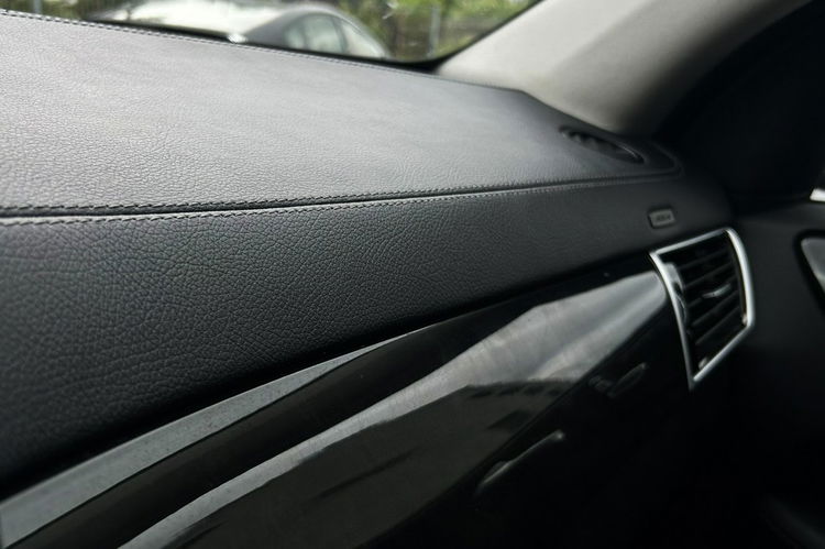 Mercedes GLE 350 Salon PL FV23% Pneumat HUD Wentyle Masaż El.klapa El.fotele Kamery 360 zdjęcie 15