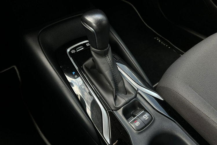 Toyota Corolla 1.8 Hybrid 122KM COMFORT, salon Polska, gwarancja, FV23% zdjęcie 17