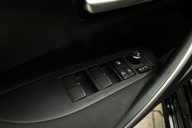 Toyota Corolla 1.8 Hybrid 122KM COMFORT TECH, salon Polska, gwarancja, FV23% zdjęcie 15