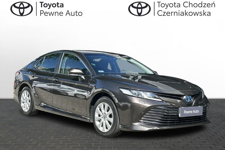 Toyota Camry 2.5 HSD 218KM COMFORT, salon Polska, gwarancja, FV23% zdjęcie 7
