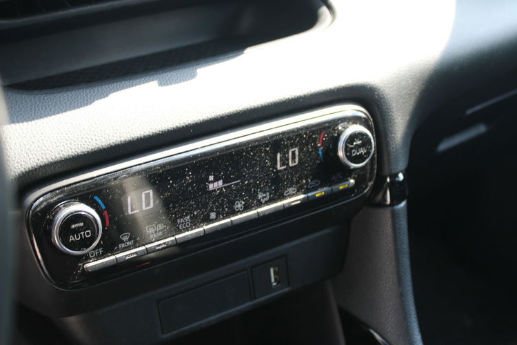 Toyota Yaris Selection Automat Kamera Asysten pasa zdjęcie 17