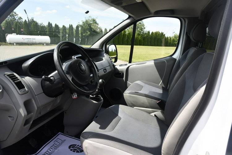 Renault Trafic 2.0dci 5 osób, zarejestrowany, klimatyzacja, zdjęcie 7