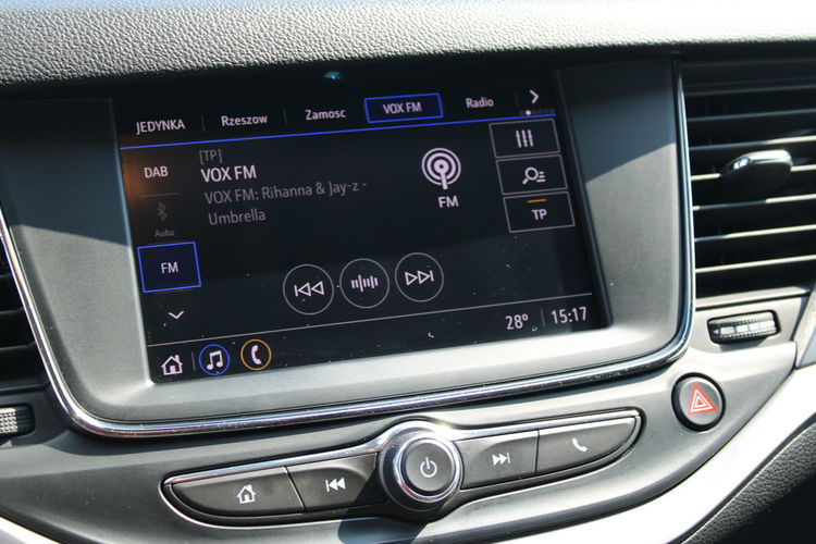 Opel Astra EDITION 131HP F-vat Salon Polska Gwarancja zdjęcie 19