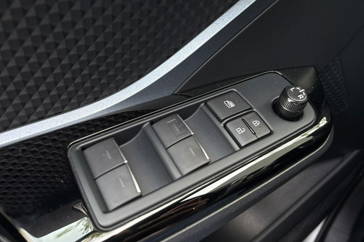 Toyota C-HR 1.8 HSD 122KM STYLE, salon Polska, gwarancja, FV23% zdjęcie 15