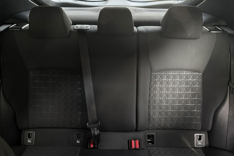 Toyota C-HR 1.8 HSD 122KM STYLE, salon Polska, gwarancja, FV23% zdjęcie 32