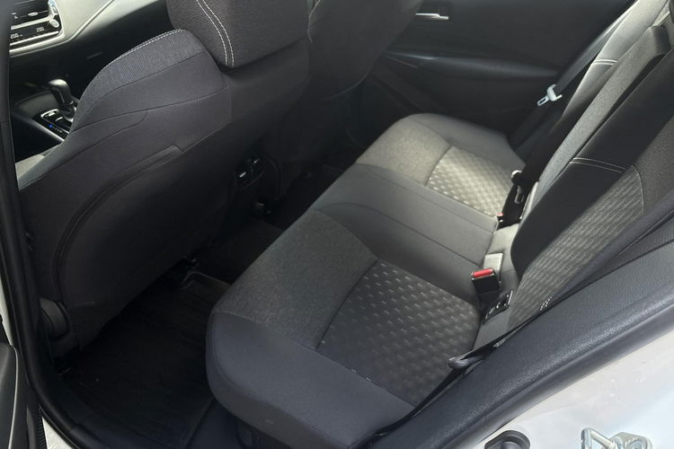 Toyota Corolla 1.8 Hybrid 140KM COMFORT TECH, salon Polska, gwarancja, FV23% zdjęcie 11