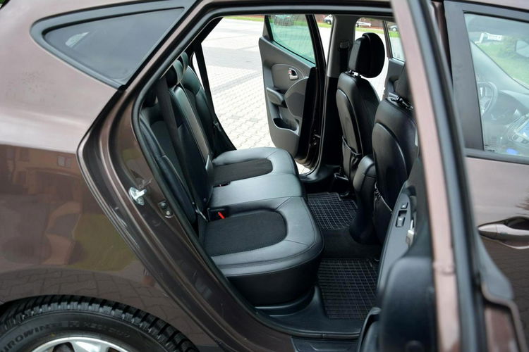 Hyundai ix35 2.0(163KM) Premium Skóry Navi Kamera Parktronic Hak zdjęcie 15