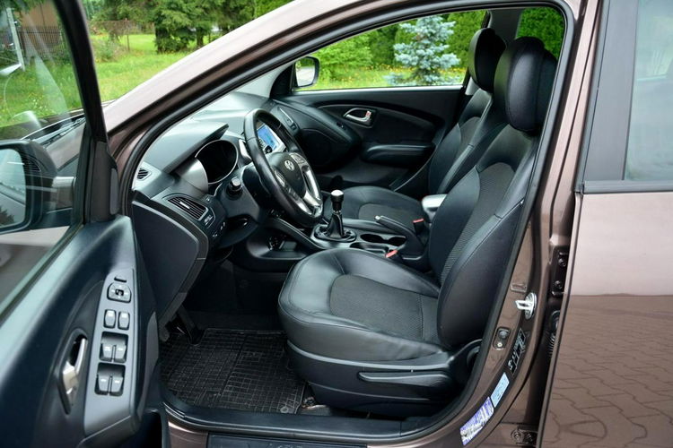 Hyundai ix35 2.0(163KM) Premium Skóry Navi Kamera Parktronic Hak zdjęcie 20