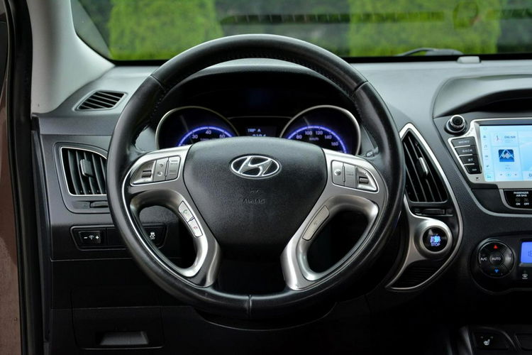 Hyundai ix35 2.0(163KM) Premium Skóry Navi Kamera Parktronic Hak zdjęcie 23