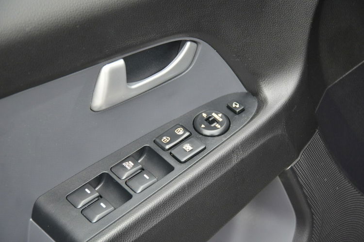 Kia Sportage Czarna Opłacona 1.6GDI 135KM Serwis Navi Kamera Parktronik Alu zdjęcie 22