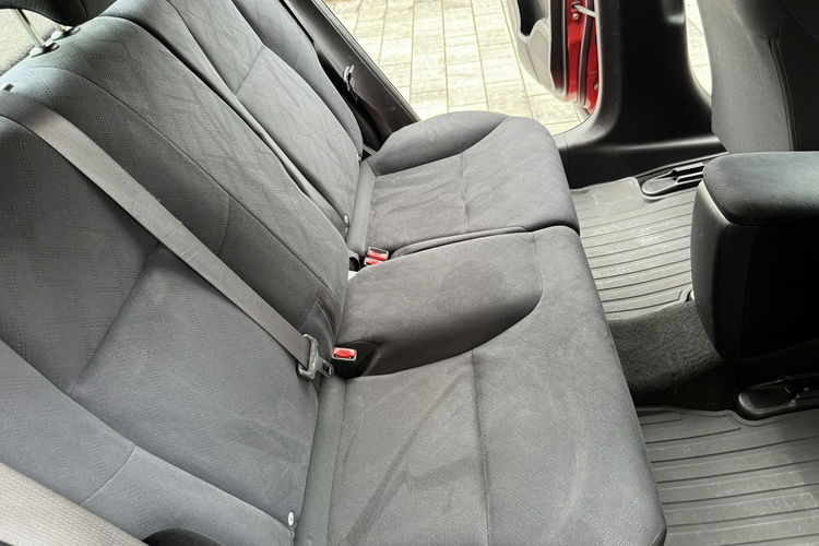 Honda Civic 1.8 V TEC Zadbana Serwisowana z bardzo niskim przebiegiem zdjęcie 14