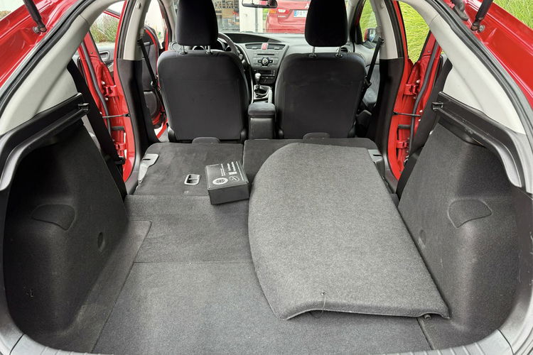 Honda Civic 1.8 V TEC Zadbana Serwisowana z bardzo niskim przebiegiem zdjęcie 17