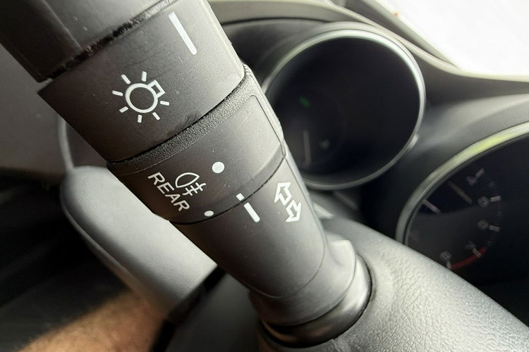 Honda Civic 1.8 V TEC Zadbana Serwisowana z bardzo niskim przebiegiem zdjęcie 23