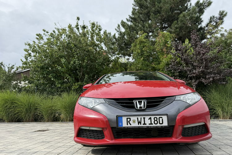 Honda Civic 1.8 V TEC Zadbana Serwisowana z bardzo niskim przebiegiem zdjęcie 34