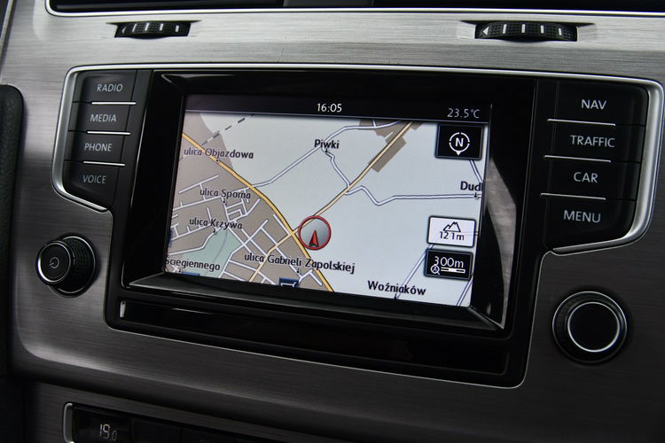 Volkswagen Golf 1.6tdi Navigacja, Parktronic, Radar, StartStop, Gwarancja zdjęcie 10