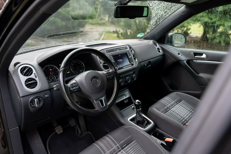 Volkswagen Tiguan Lounge 2.0 TDI 150km / 4Motion / Bogate wyposażenie / Bezwypadkowy zdjęcie 38