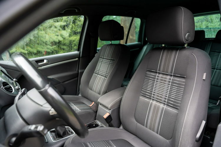 Volkswagen Tiguan Lounge 2.0 TDI 150km / 4Motion / Bogate wyposażenie / Bezwypadkowy zdjęcie 41