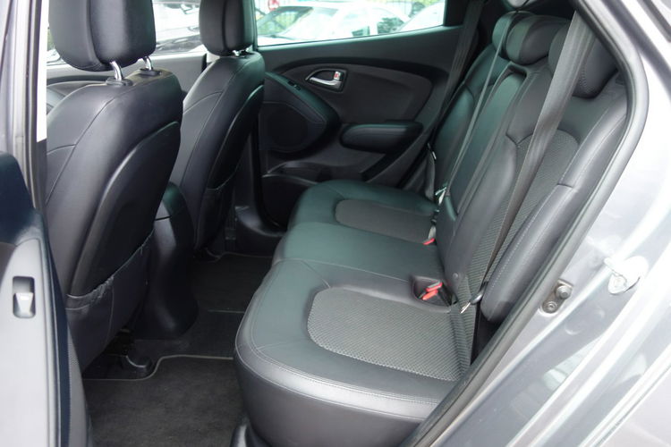 ix35 Hyundai IX35 2012 1.7 diesel 115km niski przebieg bezwypadkowy zdjęcie 10
