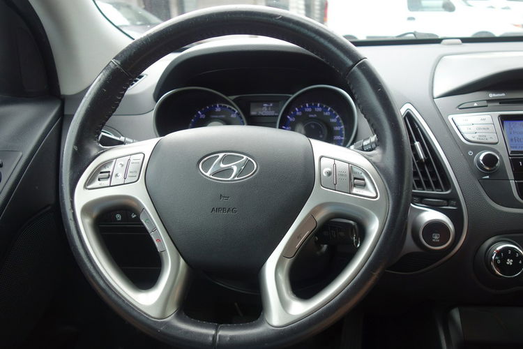 ix35 Hyundai IX35 2012 1.7 diesel 115km niski przebieg bezwypadkowy zdjęcie 24
