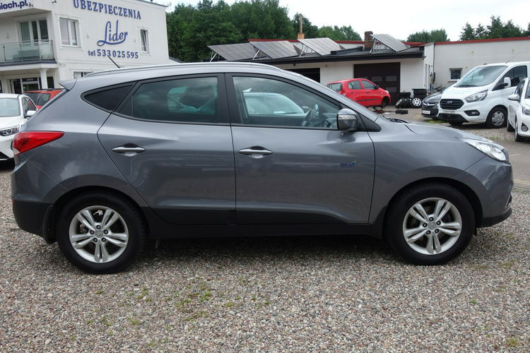 ix35 Hyundai IX35 2012 1.7 diesel 115km niski przebieg bezwypadkowy zdjęcie 6