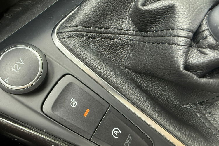 Ford Focus Bardzo zadbany - oryginalny przebieg - 100% bezwypadkowy zdjęcie 4