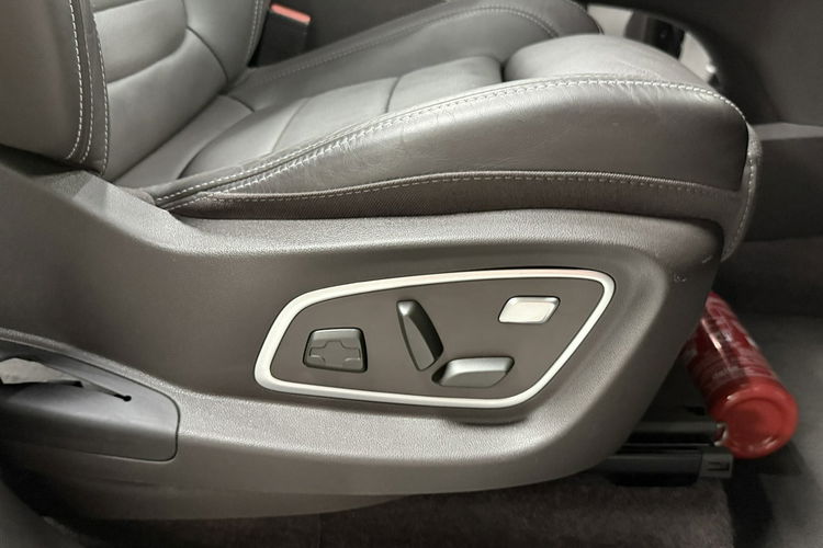 Renault Espace 1.6 TCe 200KM 4Control INITIALE Paris BOSE LED HUD Masaże zdjęcie 47