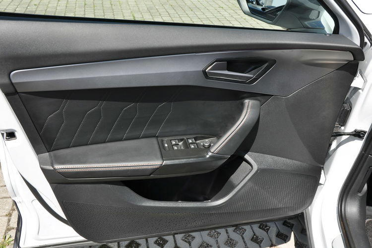 Cupra Formentor 2.0TSI 190KM 4Drive DSG Ambiente Navi Skóra El.Fotel El.Hak Gwar.FV zdjęcie 6