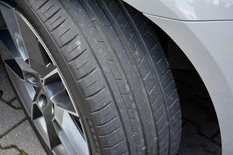 Skoda Octavia 2.0TDI(184KM)VRS Radar ACC Duża Navi Bi-Xenon Ledy Skóry 2xParkt Aso zdjęcie 38