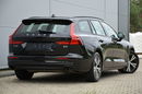 Volvo V60 Czarne Zarejestrowane 2.0B3 Mild Hybrid Serwis As.pasa Czytanie znaków zdjęcie 12