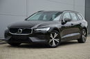 Volvo V60 Czarne Zarejestrowane 2.0B3 Mild Hybrid Serwis As.pasa Czytanie znaków zdjęcie 2
