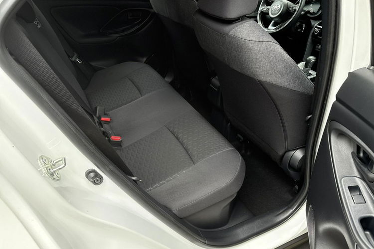 Toyota Yaris Cross 1.5 HSD 116KM COMFORT STYLE TECH, salon Polska, gwarancja, FV23% zdjęcie 13