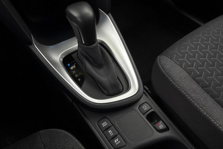 Toyota Yaris Cross 1.5 HSD 116KM COMFORT STYLE TECH, salon Polska, gwarancja, FV23% zdjęcie 17