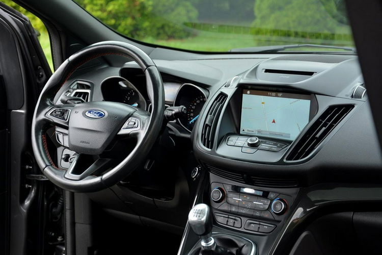 Kuga 105 tys km Lift ST-Line Navi Ledy Skóry El. klapa ParkAssist ASO FORD zdjęcie 25