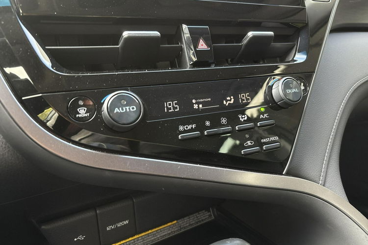 Toyota Camry 2.5 HSD 218KM EXECUTIVE, gwarancja, FV23% zdjęcie 18