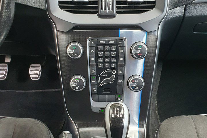 Volvo V40 2.0 D2 120KM # rDesign # NAVI # BiXenon # Skóra # Alkantara # IGIEŁKA zdjęcie 20