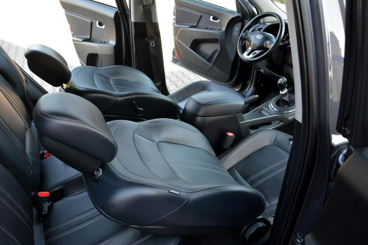 Kia Sportage 1.7CRD-I(115KM) Spirit Bi-xenon Navi Kamera Skóry Panorama Aso Full zdjęcie 21