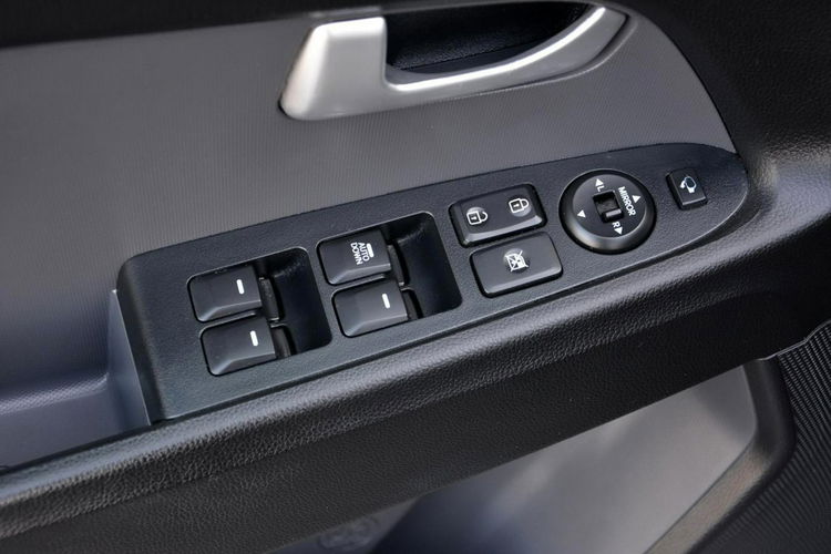 Kia Sportage 1.7CRD-I(115KM) Spirit Bi-xenon Navi Kamera Skóry Panorama Aso Full zdjęcie 33