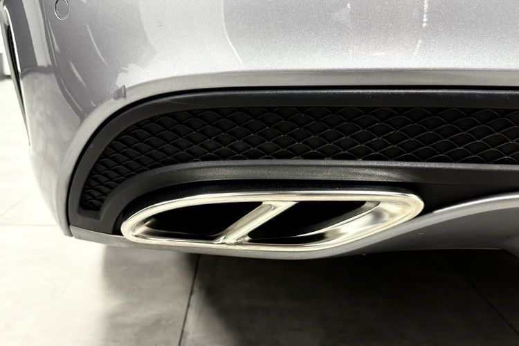 Mercedes C 250 2.2CDi 204KM AMG line Dach panoramiczny 4MATIC Keyless COMAND zdjęcie 21