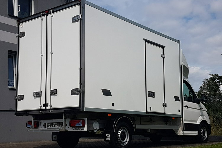 Volkswagen Crafter 3.140 MAN TGE 8EP CHŁODNIA AGREGAT 4.20x2.10x2.20 IZOTERMA GRZANIE zdjęcie 29