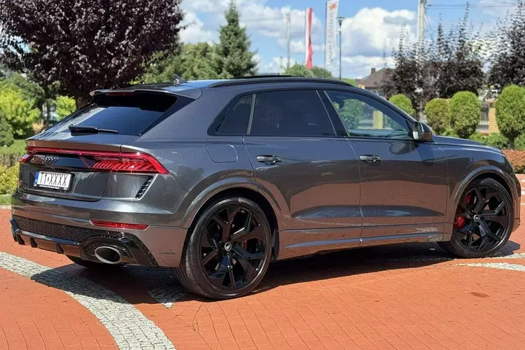 Audi rs-q8 zdjęcie 10