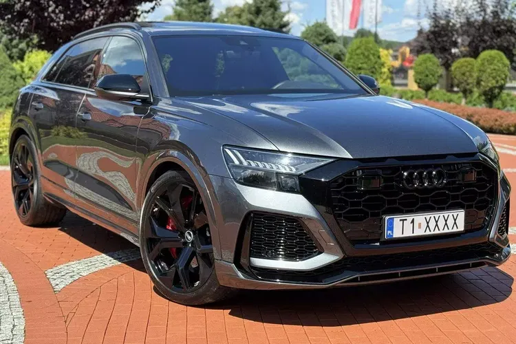 Audi rs-q8 zdjęcie 3
